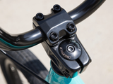 2025 Sunday Primer 16 16.5TT - Gloss Turquoise