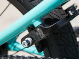 2025 Sunday Primer 16 16.5TT - Gloss Turquoise